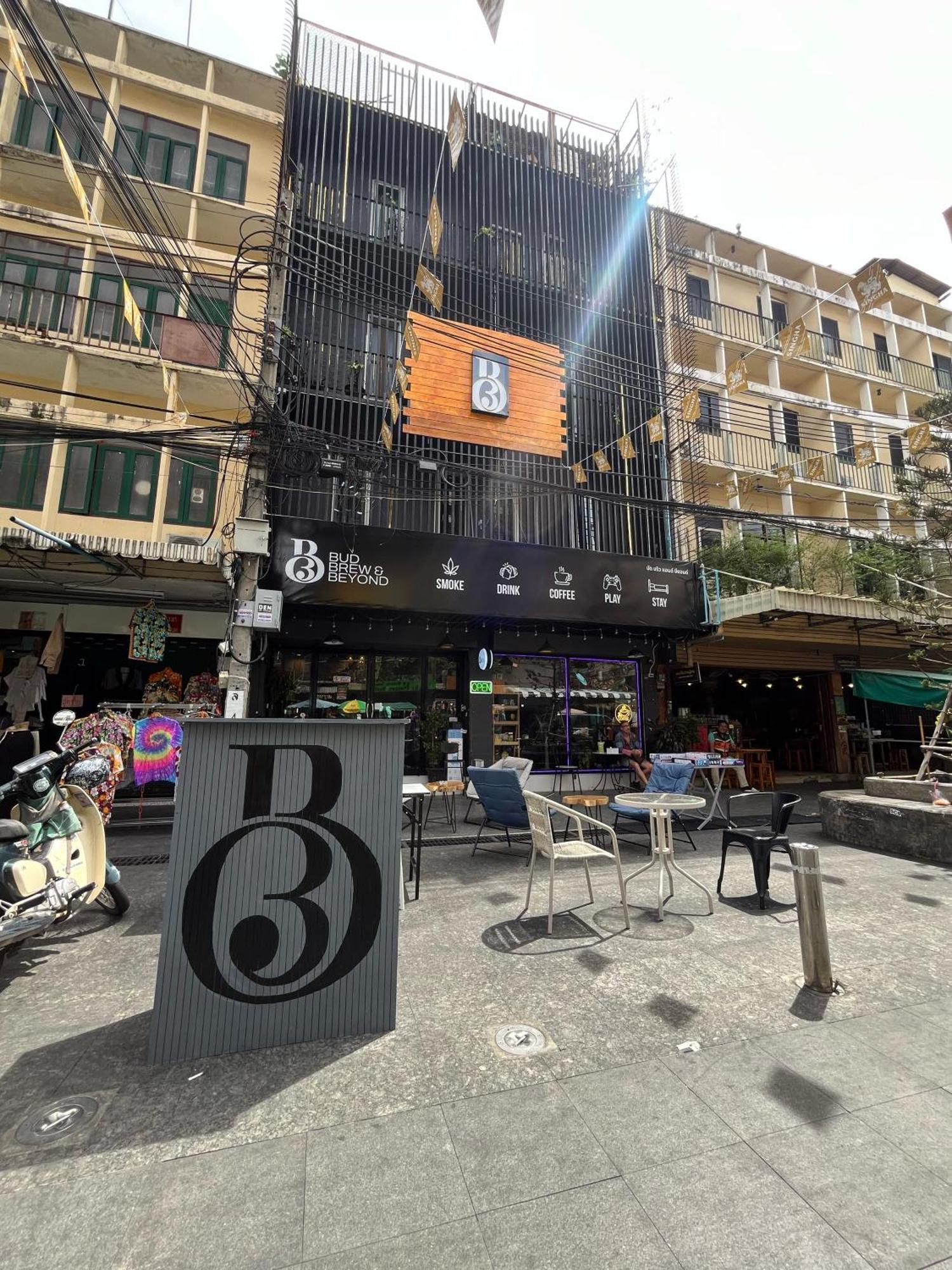 Bud Brew Beyond Dispensary And Hotel バンコク都 エクステリア 写真